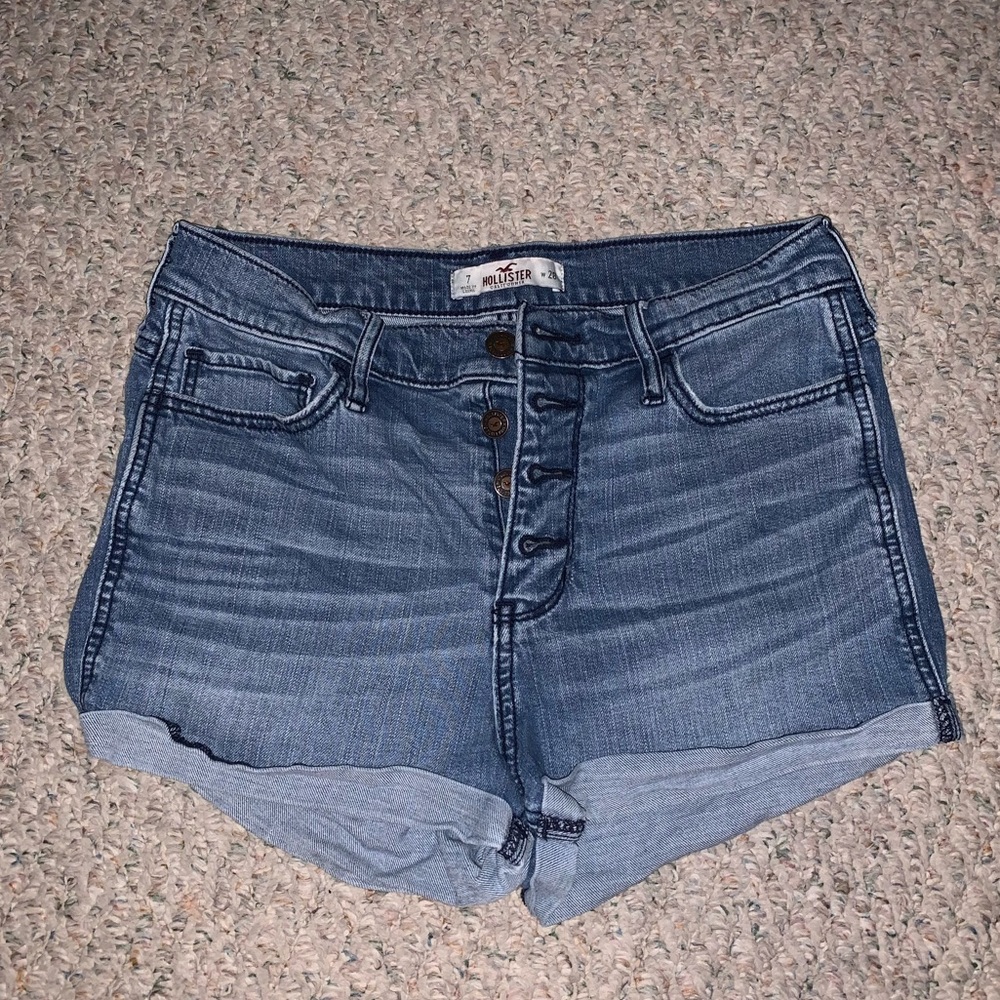 High-waisted jean shorts